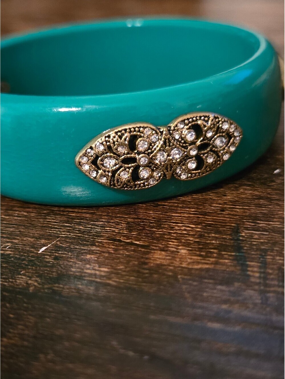 Premier Designs Teal Turquoise Resin Bangle Rhinestone Gold Filigree